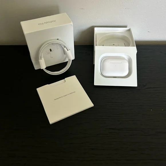 Apple AirPods Pro 2nd Generation with MagSafe Wireless Charging Case - White